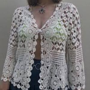 Ella Ivory Crochet Lace Top